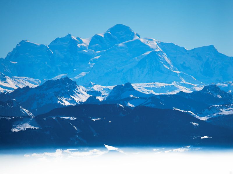 Peut-on faire un vol en hélicoptère autour du Mont Blanc ?